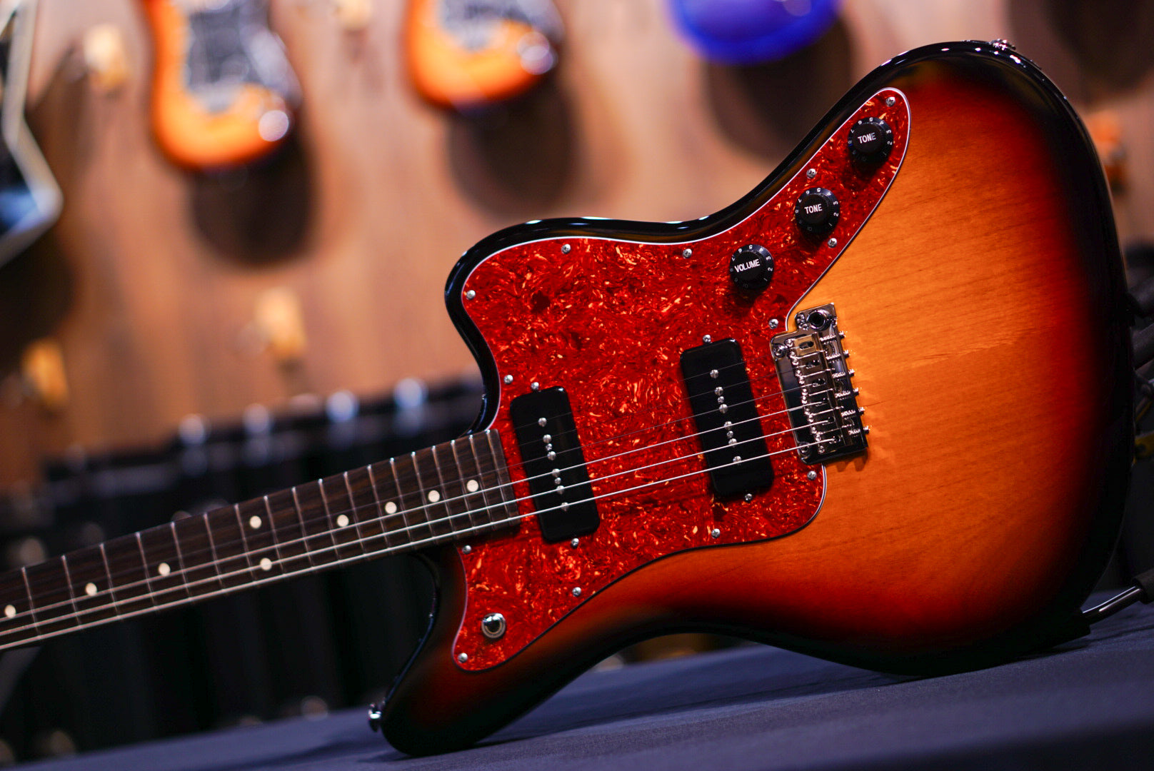 Suhr Classic JM 3 Tone Burst S90 83001