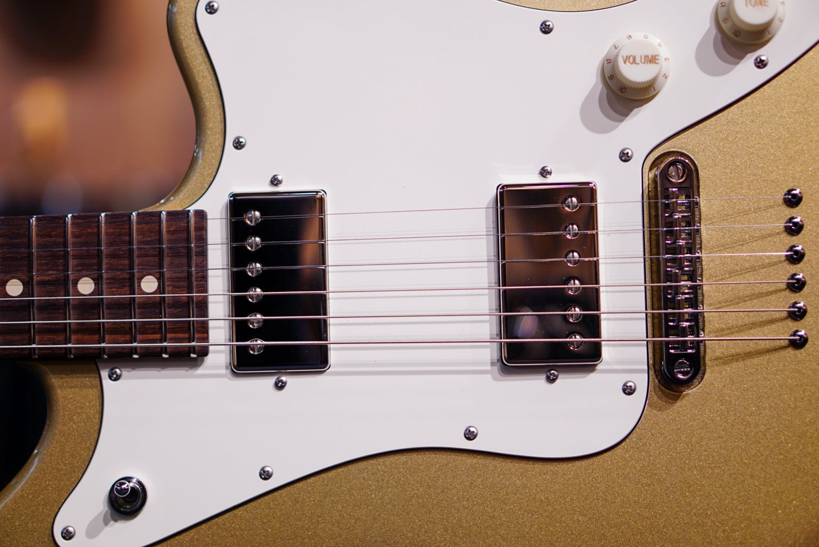 Suhr Classic JM Gold SSV 83004