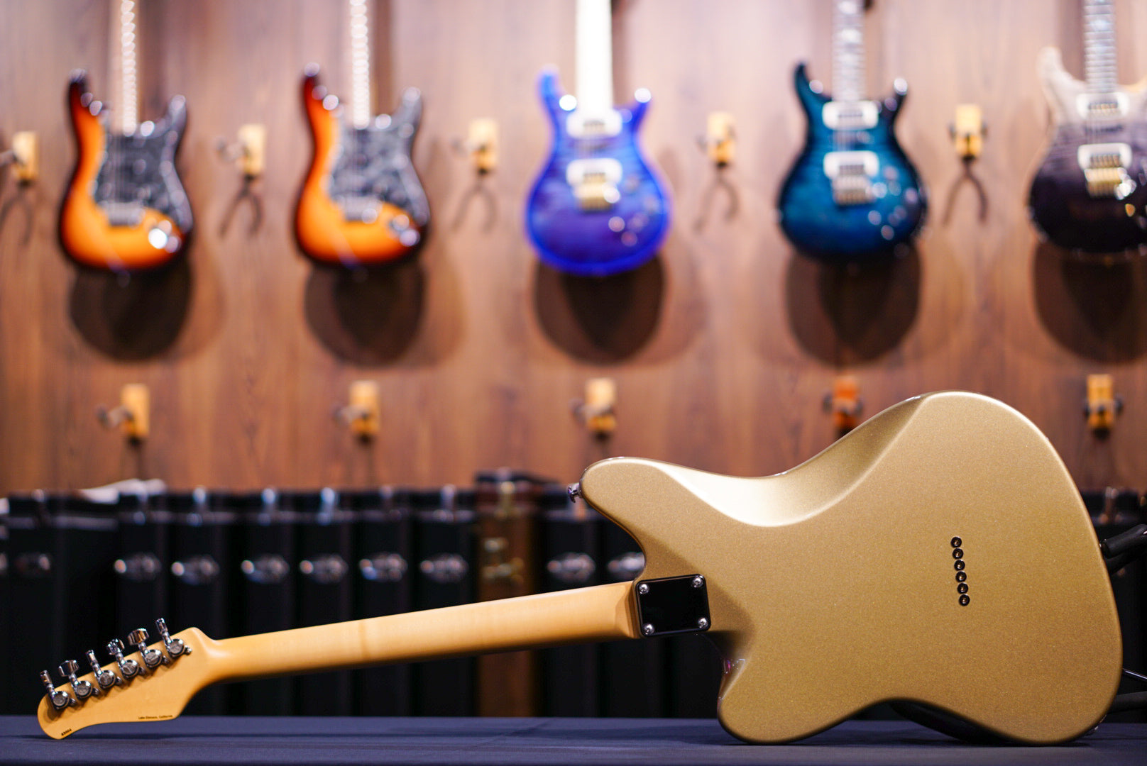 Suhr Classic JM Gold SSV 83004