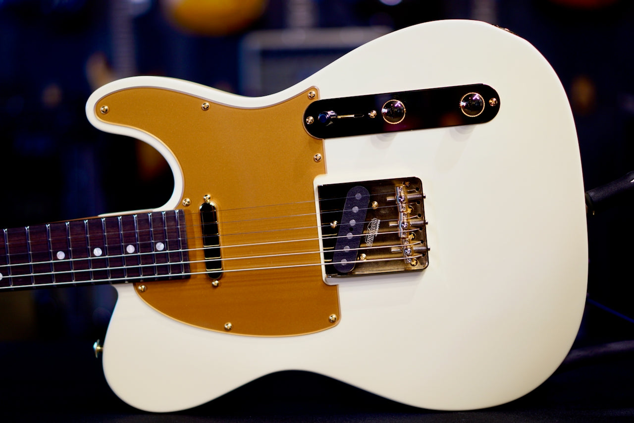 Suhr Mateus Asato Signature Classic T in ‘M.A.’ White M.A.T 92523