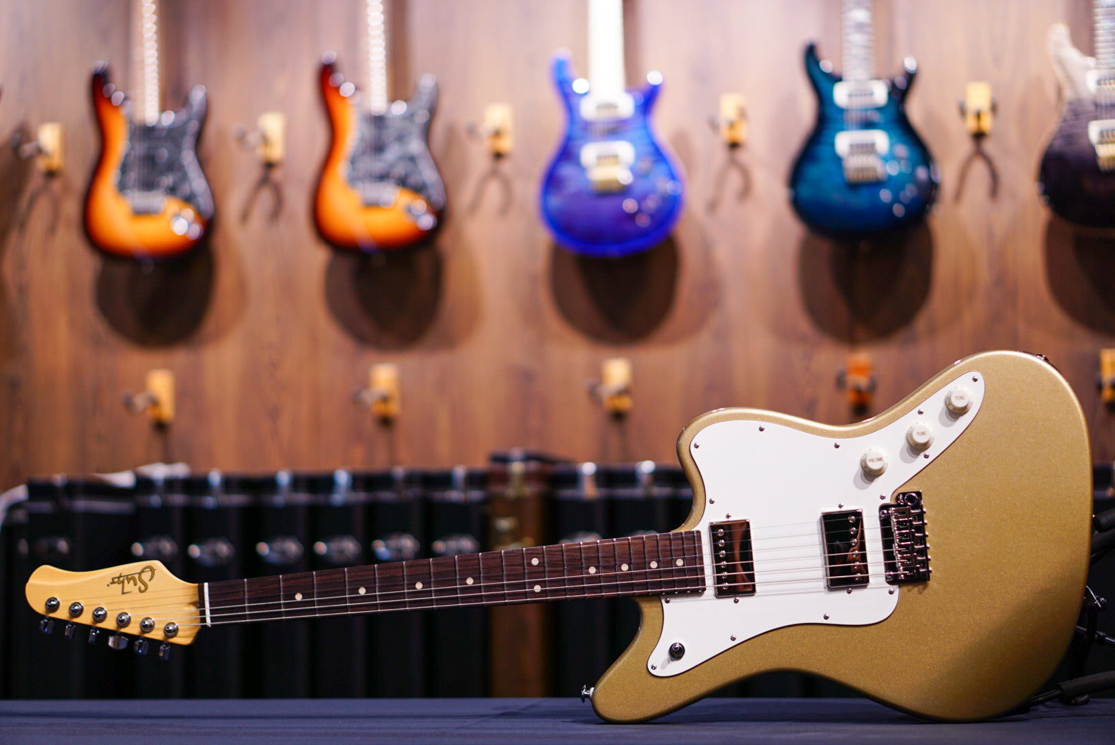 Suhr Classic JM Gold SSV 83003
