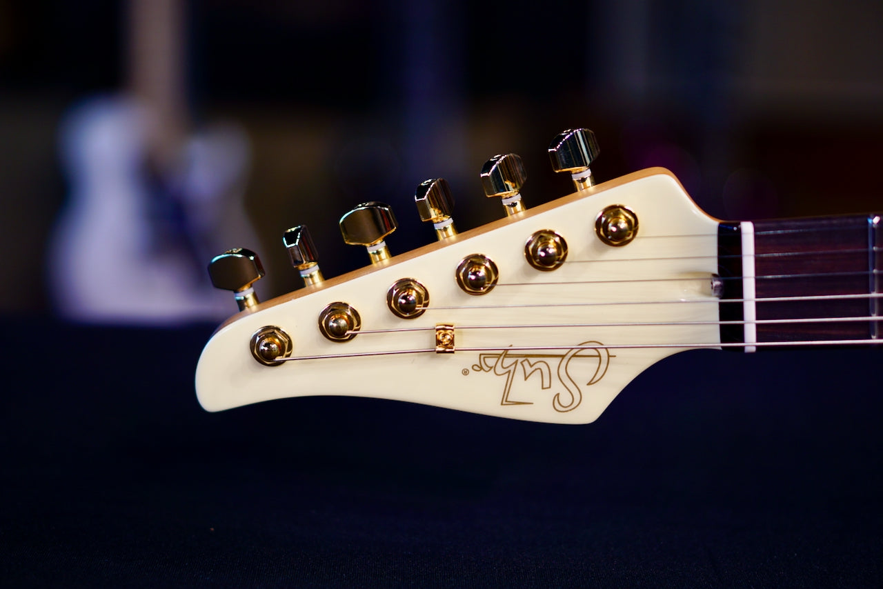 Suhr Mateus Asato Signature Classic T in ‘M.A.’ White M.A.T 92523
