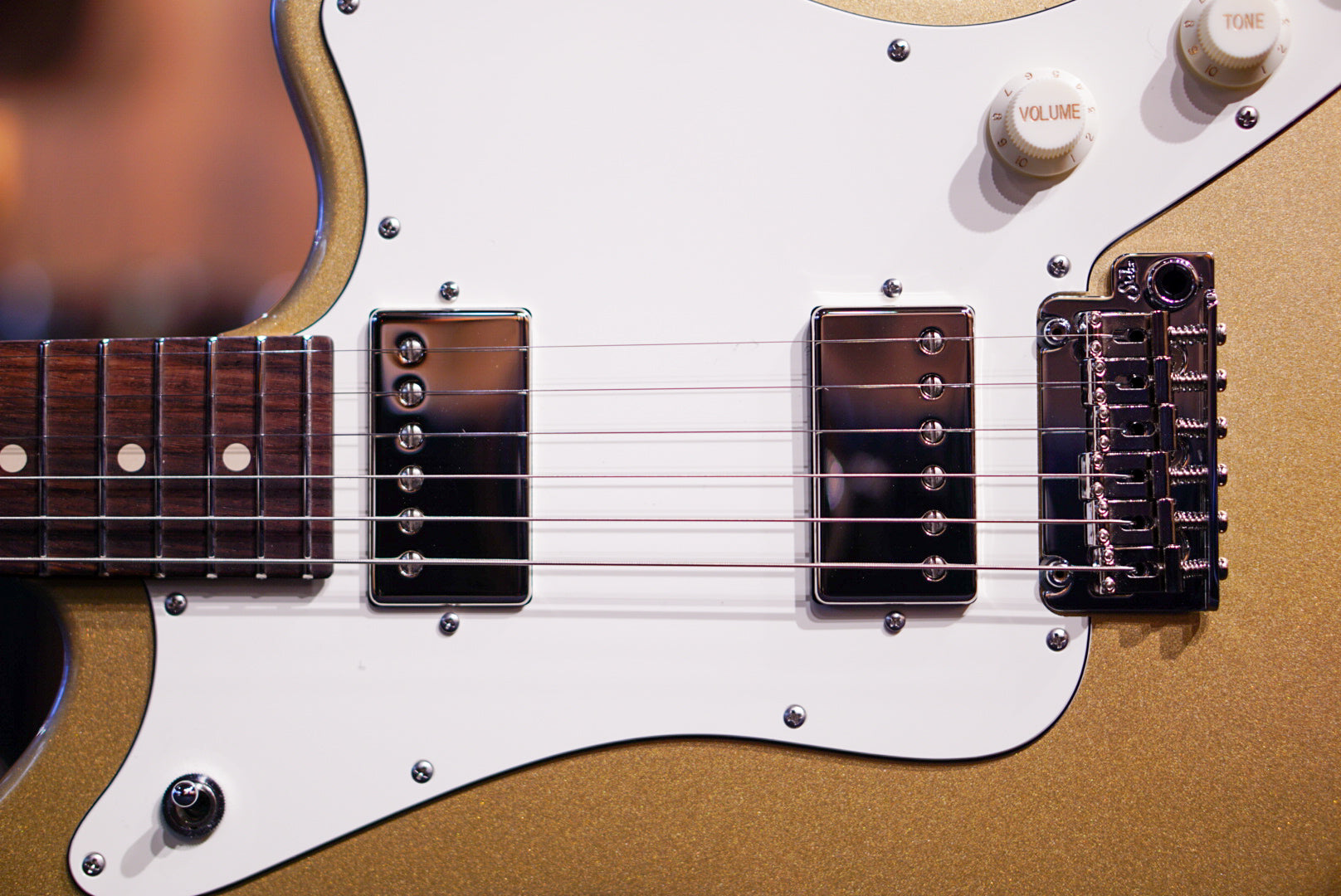 Suhr Classic JM Gold SSV 83003