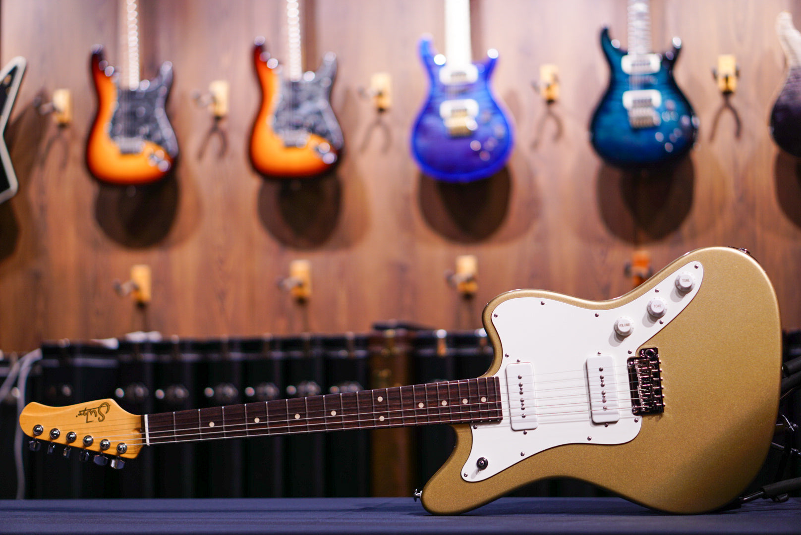Suhr Classic JM Gold S90 83005