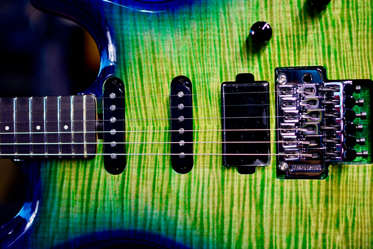 Ernie Ball Music Man Luke 4 HSS Green Tide D01218
