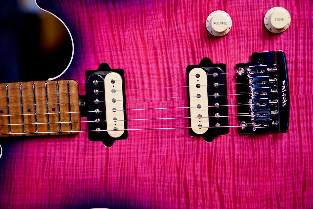 Ernie Ball Musicman Axis Super Sport Olallieberry Flame H06379