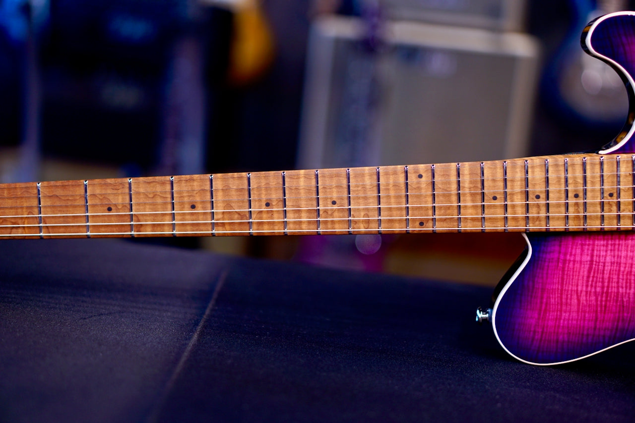 Ernie Ball Musicman Axis Super Sport Olallieberry Flame H06379