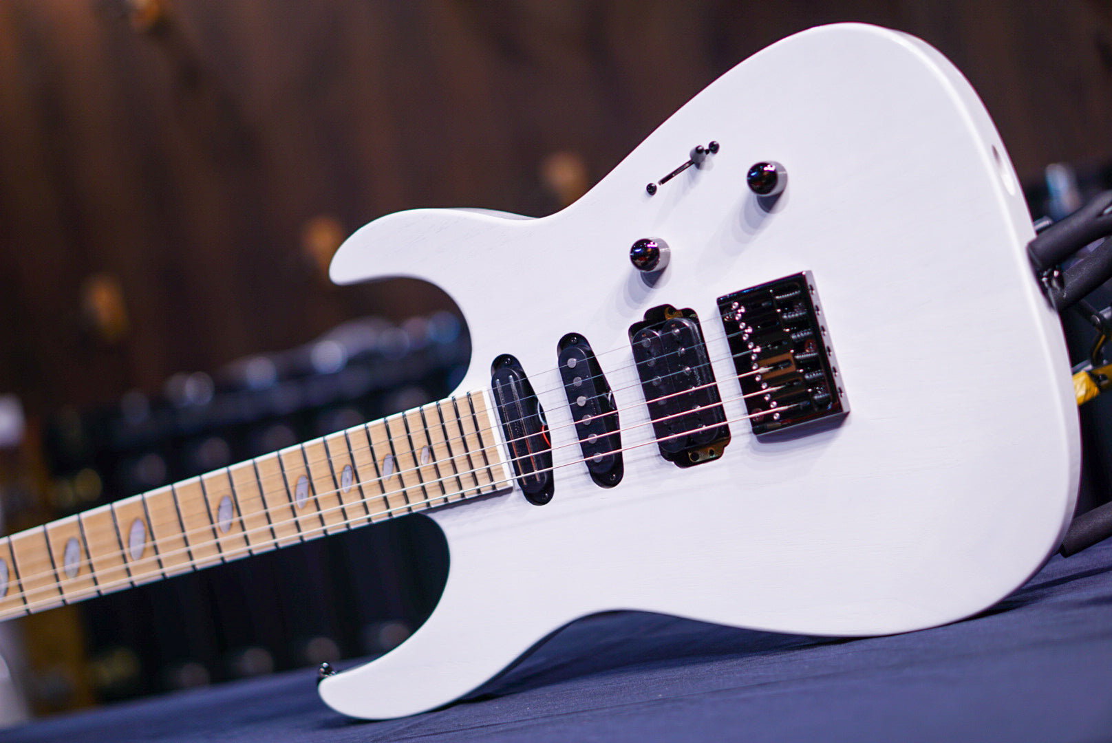 Caparison Dellinger WB-FX MF trans white 3360123 - HIENDGUITAR   Caparison Guitars