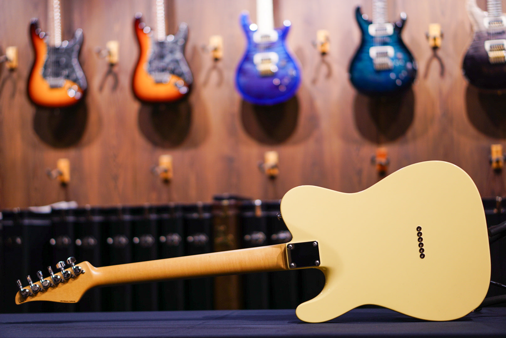 Suhr Classic T Custom Vintage Yellow 82990
