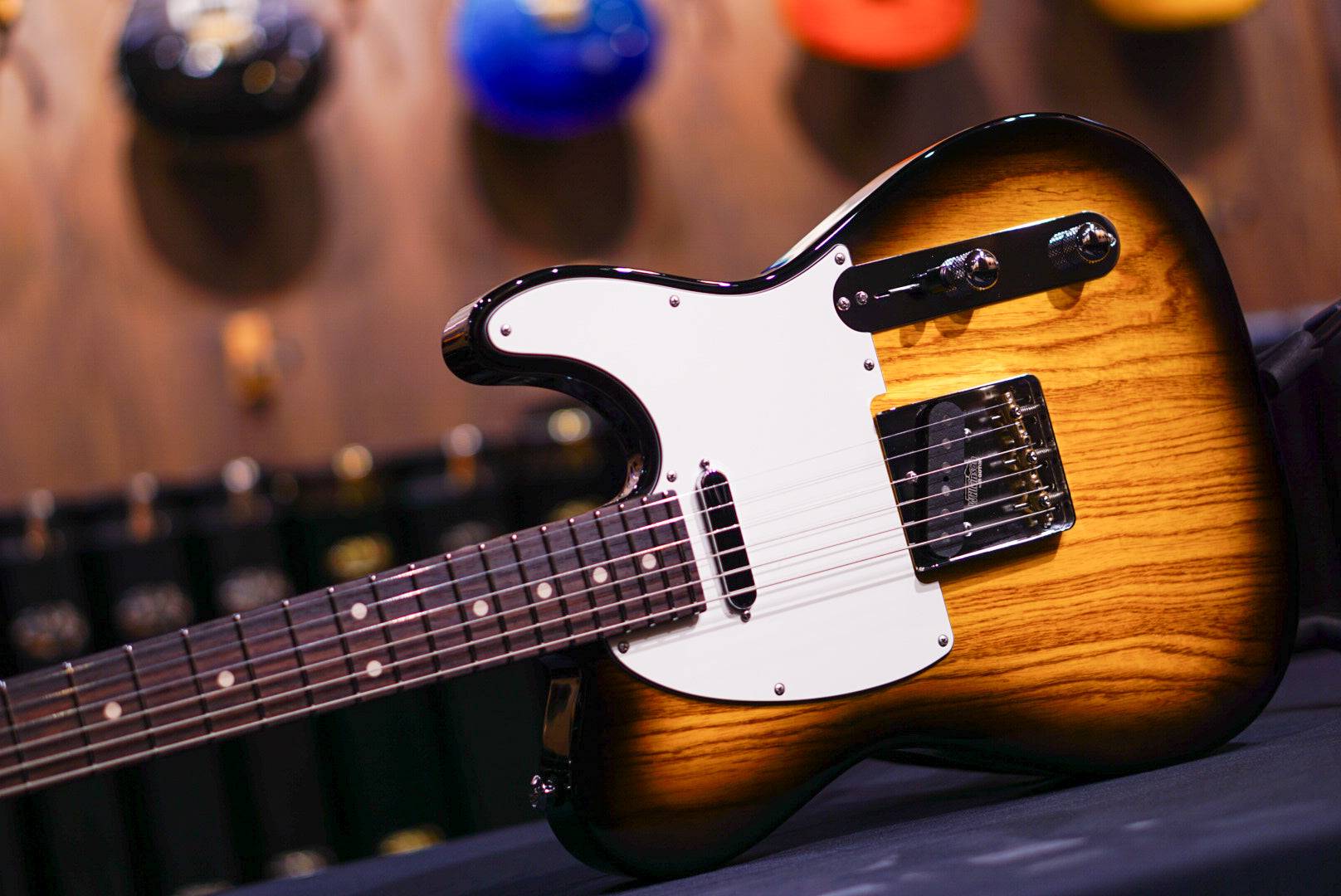 Suhr Classic T Custom 2 Tone Tobacco Burst 83026