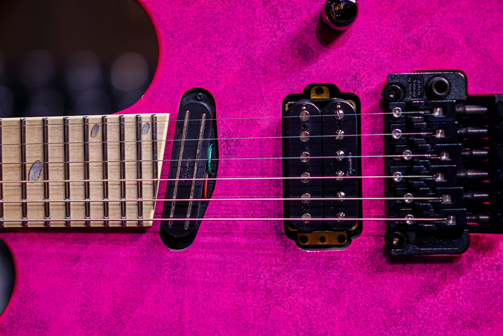 Caparison Horus-M3 COURTNEY COX SIGNATURE Pink Sapphire 3360093 - HIENDGUITAR   Caparison GUITAR