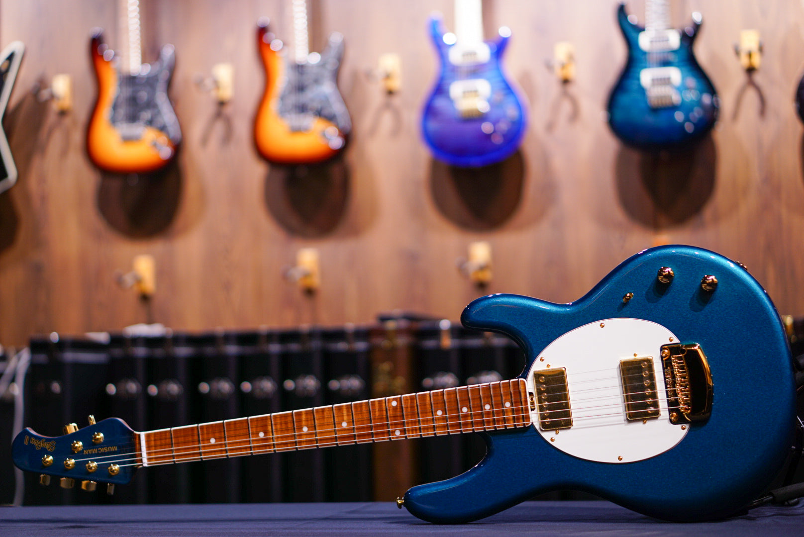 Ernie Ball Music Man StingRay II Cory Wong Pine Green 11903