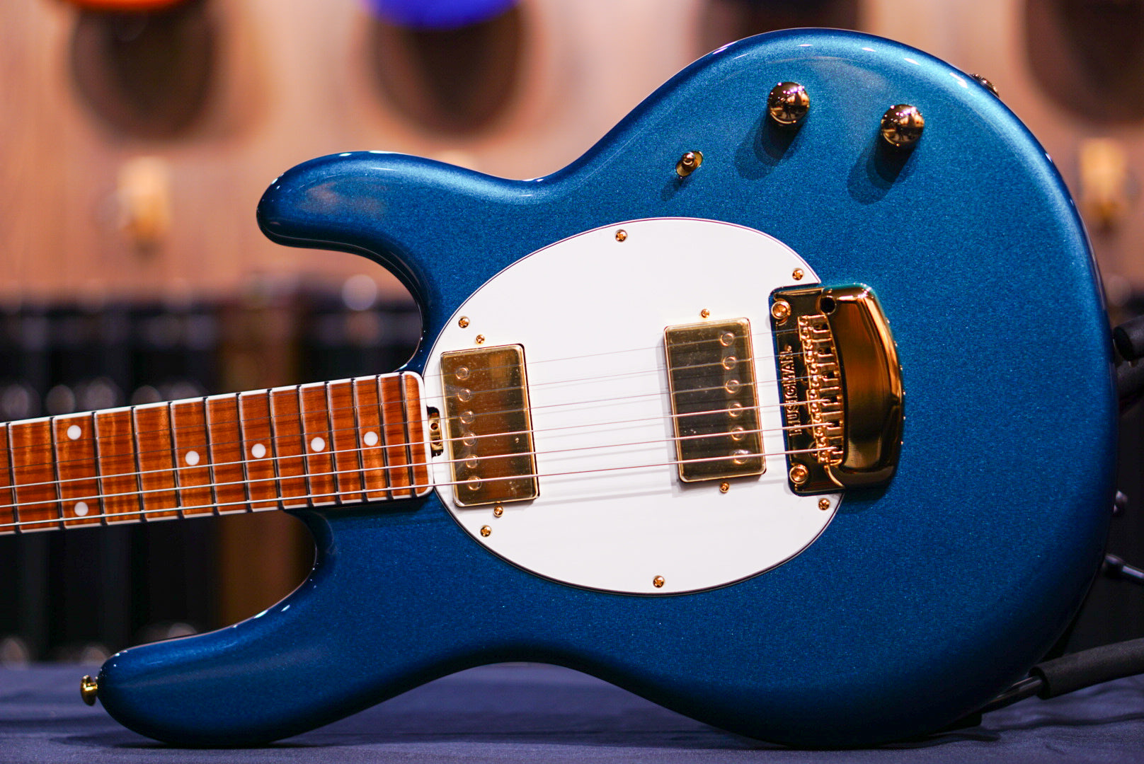 Ernie Ball Music Man StingRay II Cory Wong Pine Green 11903