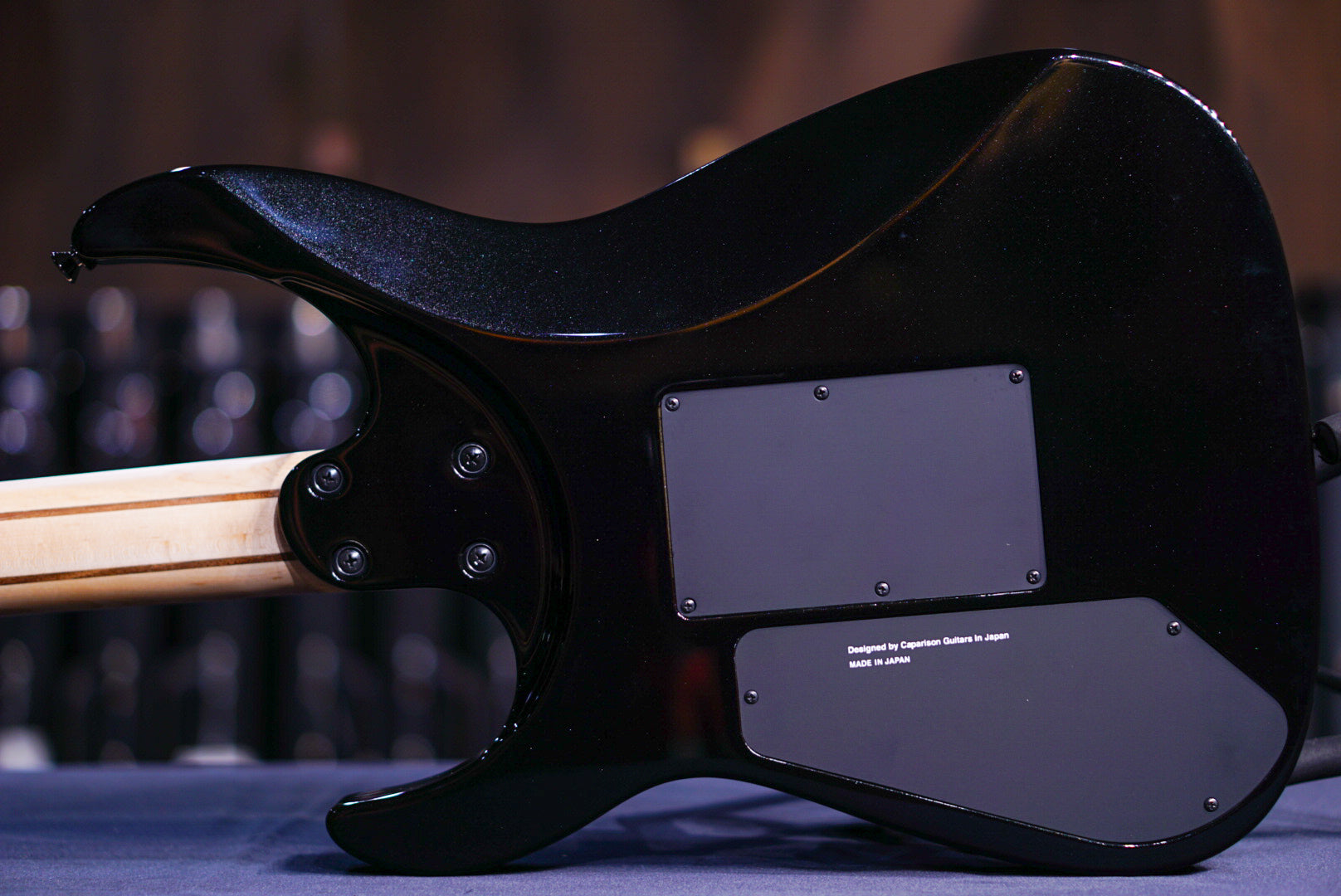 Caparison Dellinger II Prominence MF Trans spectrum black 3350144 - HIENDGUITAR Caparison Guitars