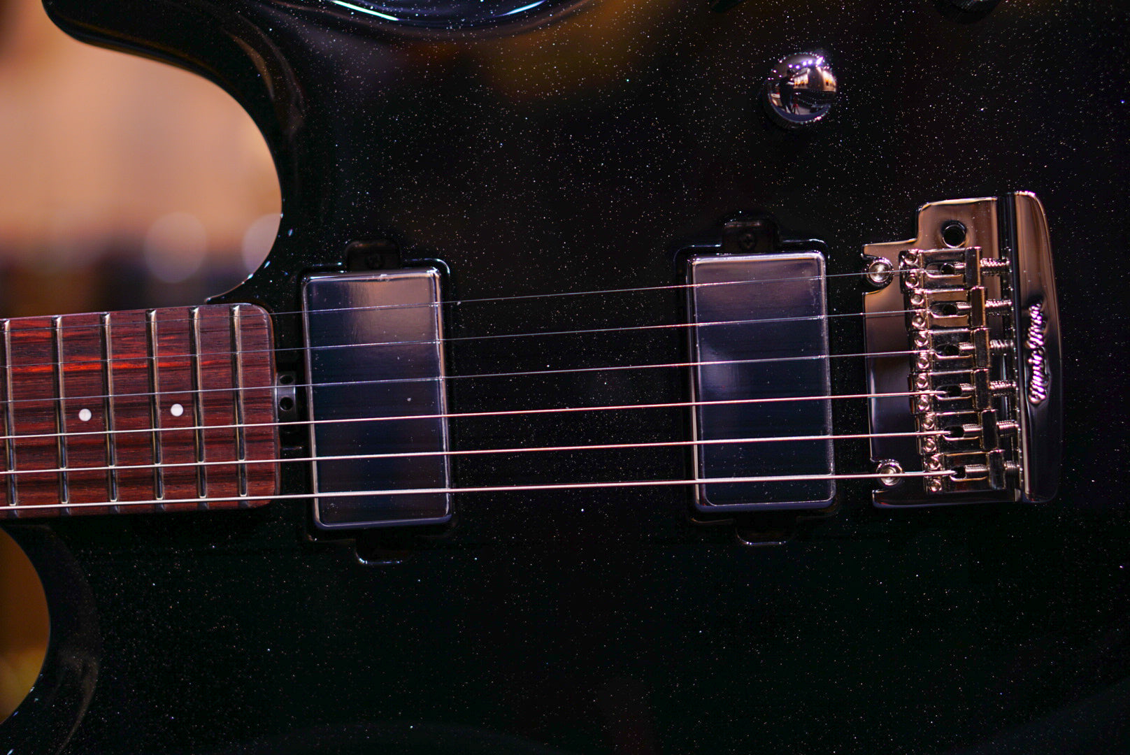 Ernie Ball Music Man Luke 4 HH Black Sparkle H07945