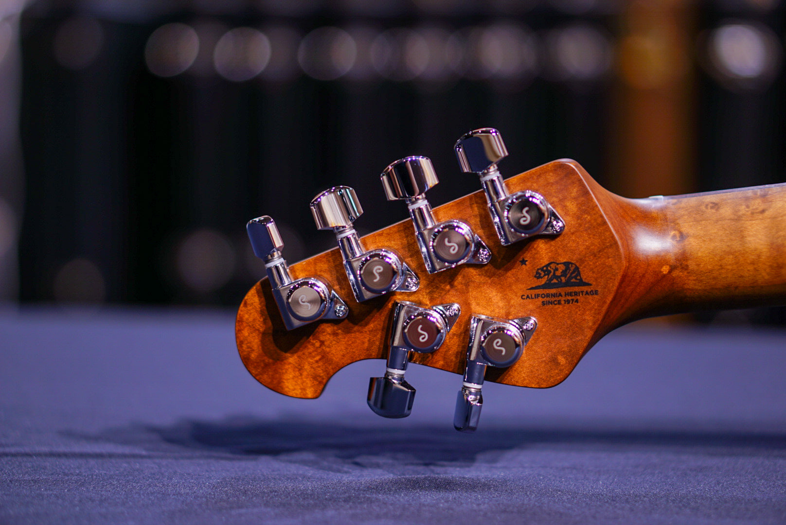 Ernie Ball Music Man Luke 4 HH Black Sparkle H07945