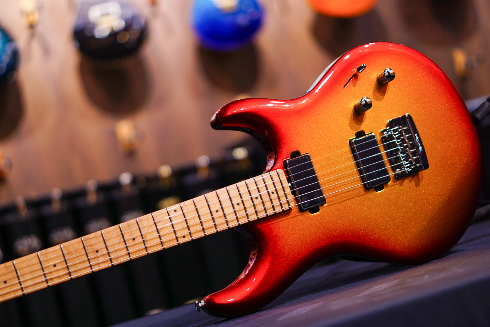 Ernie Ball Music Man Luke 4 HH Fireball H07183