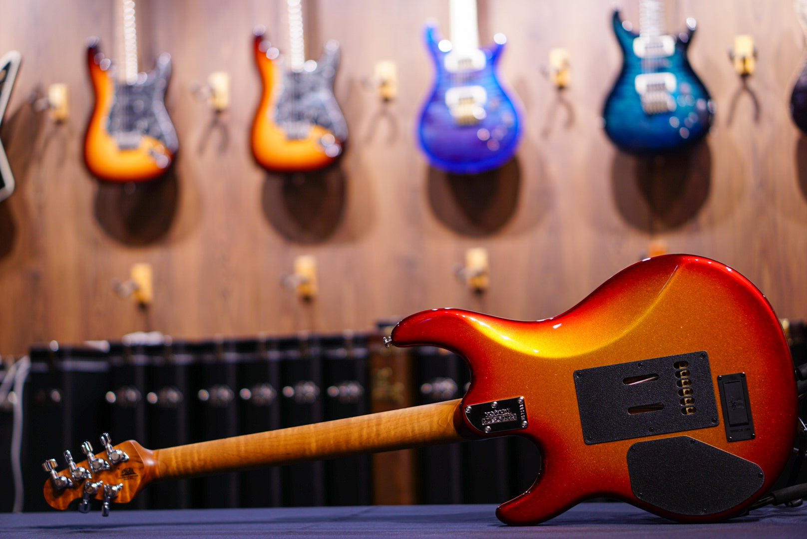 Ernie Ball Music Man Luke 4 HH Fireball H07183