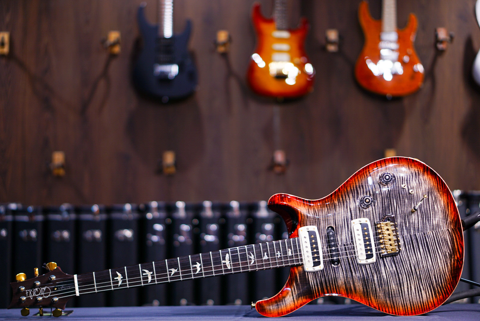 PRS Modern eagle V charcoal cherry 10 top 0369265