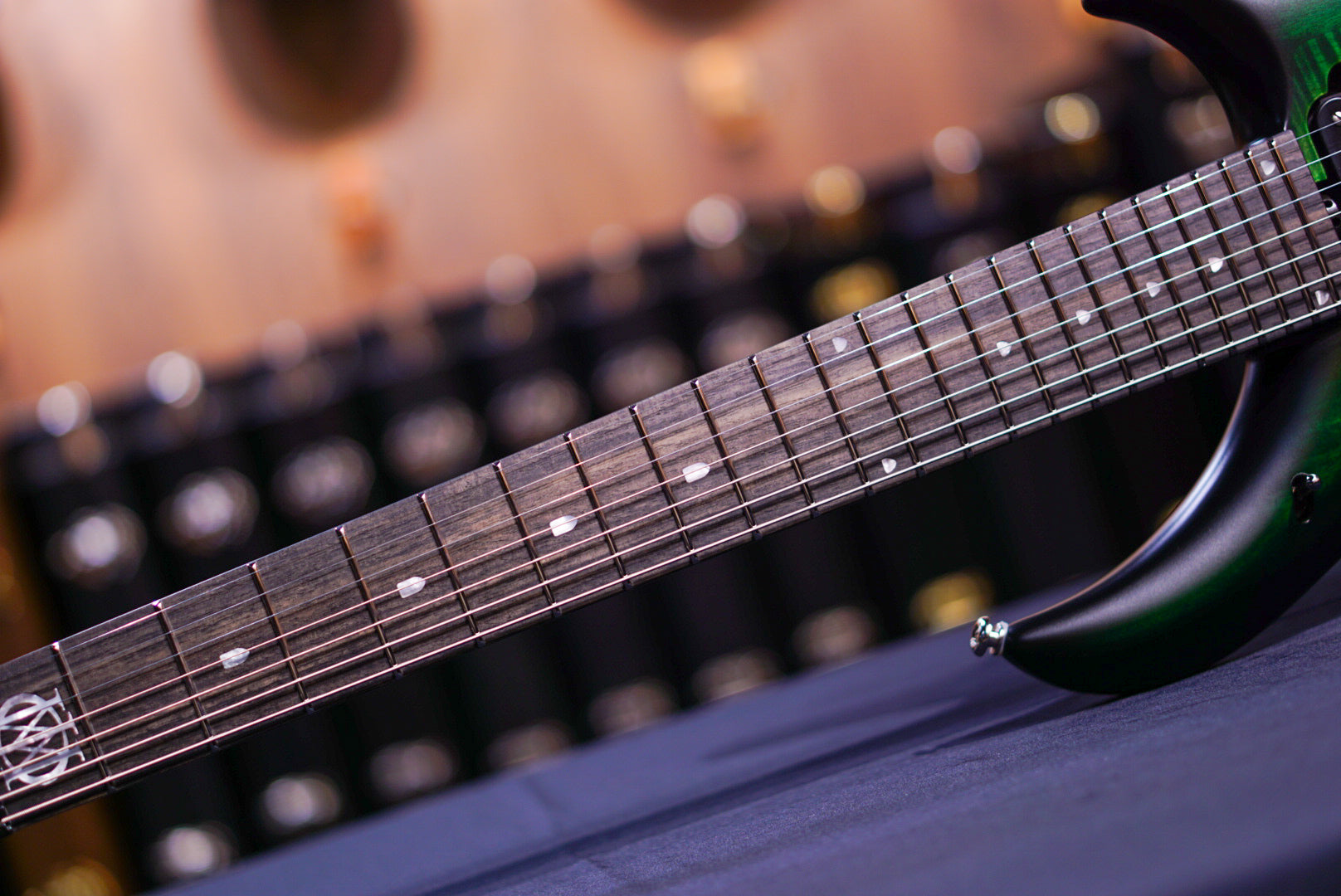 Ernie Ball Music Man Majesty 8 Gravity Green M018895