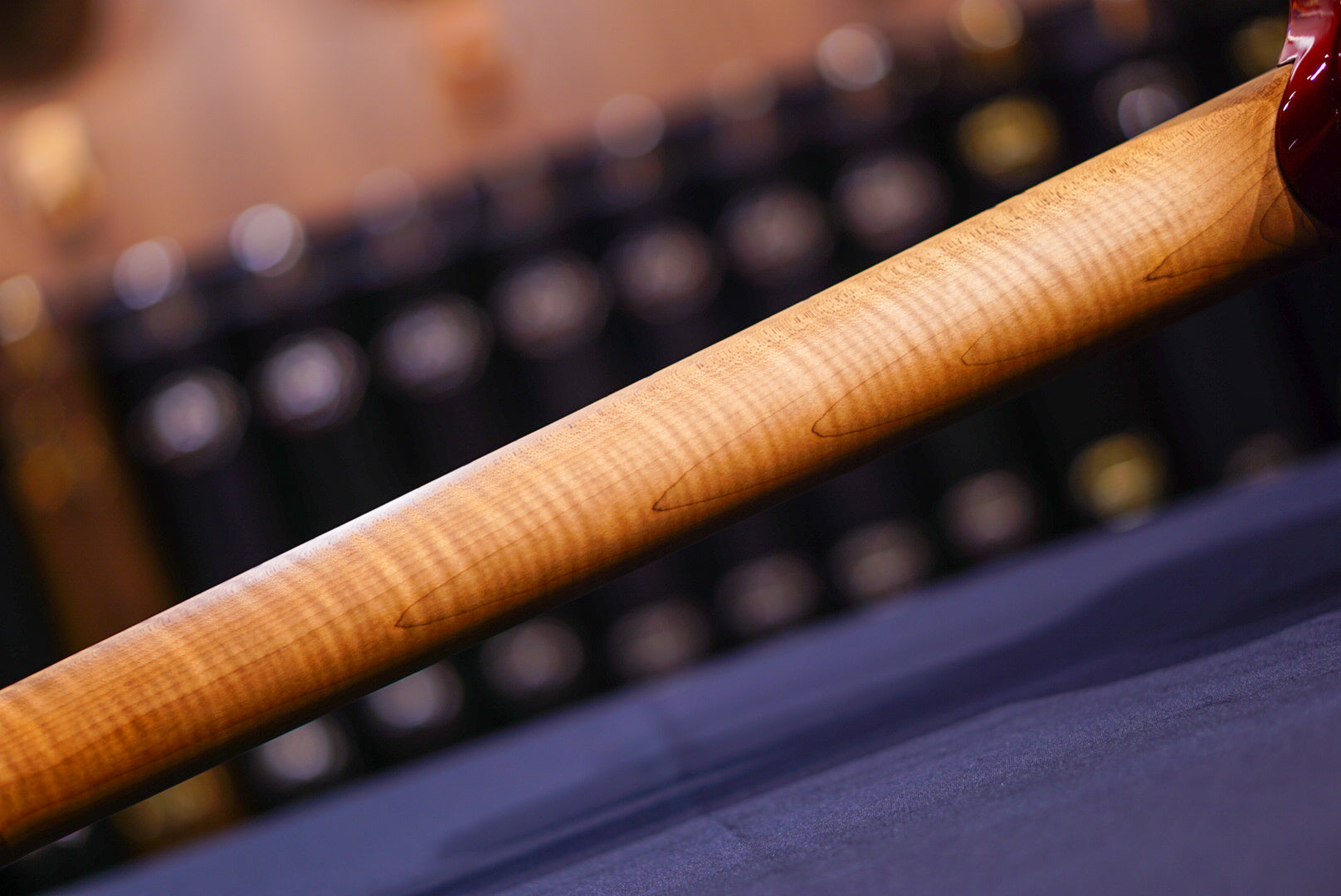 Ernie Ball Music Man Luke 4 HSS Fireball H04370