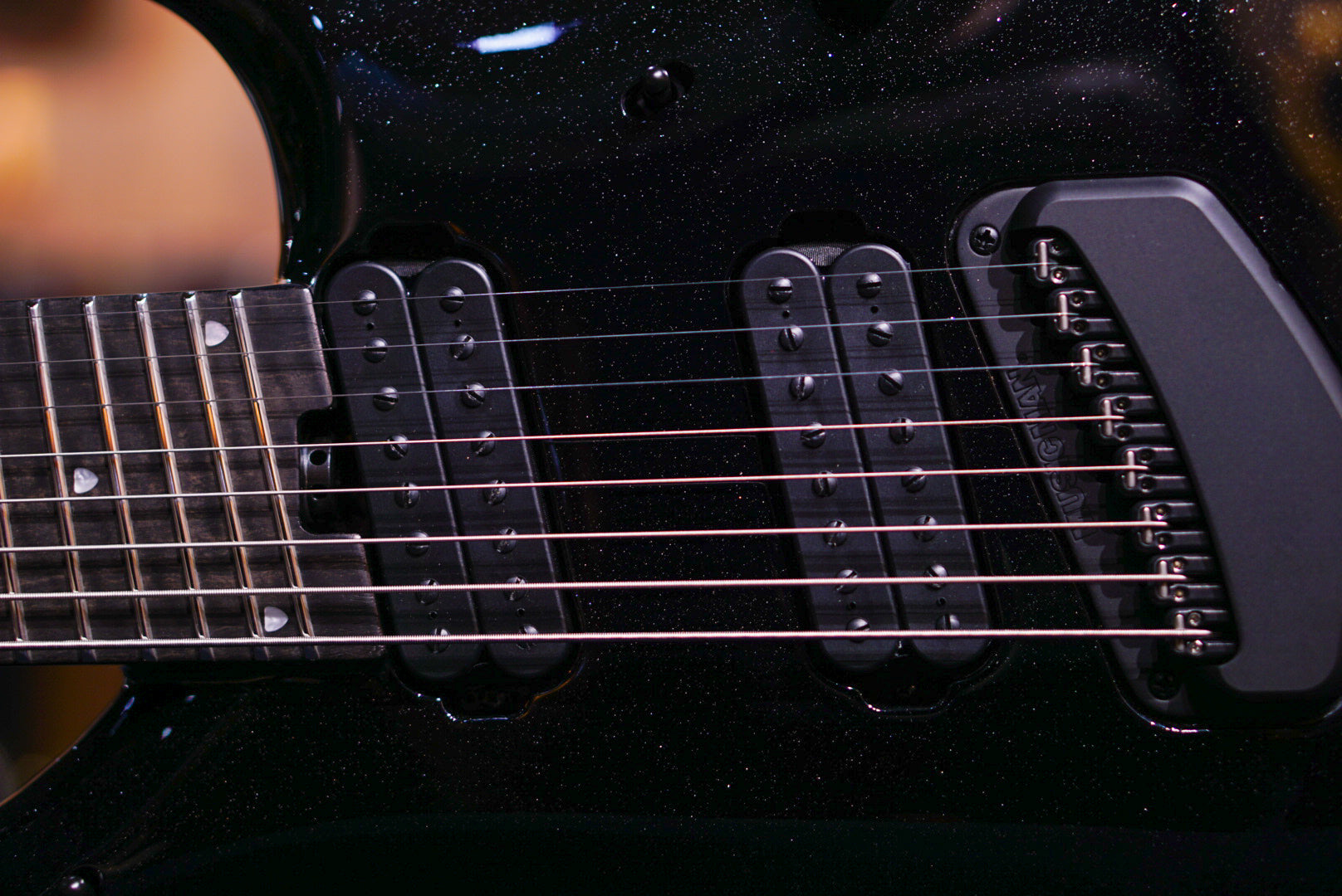 Ernie Ball Music Man Majesty 8 Black Frosting M018845