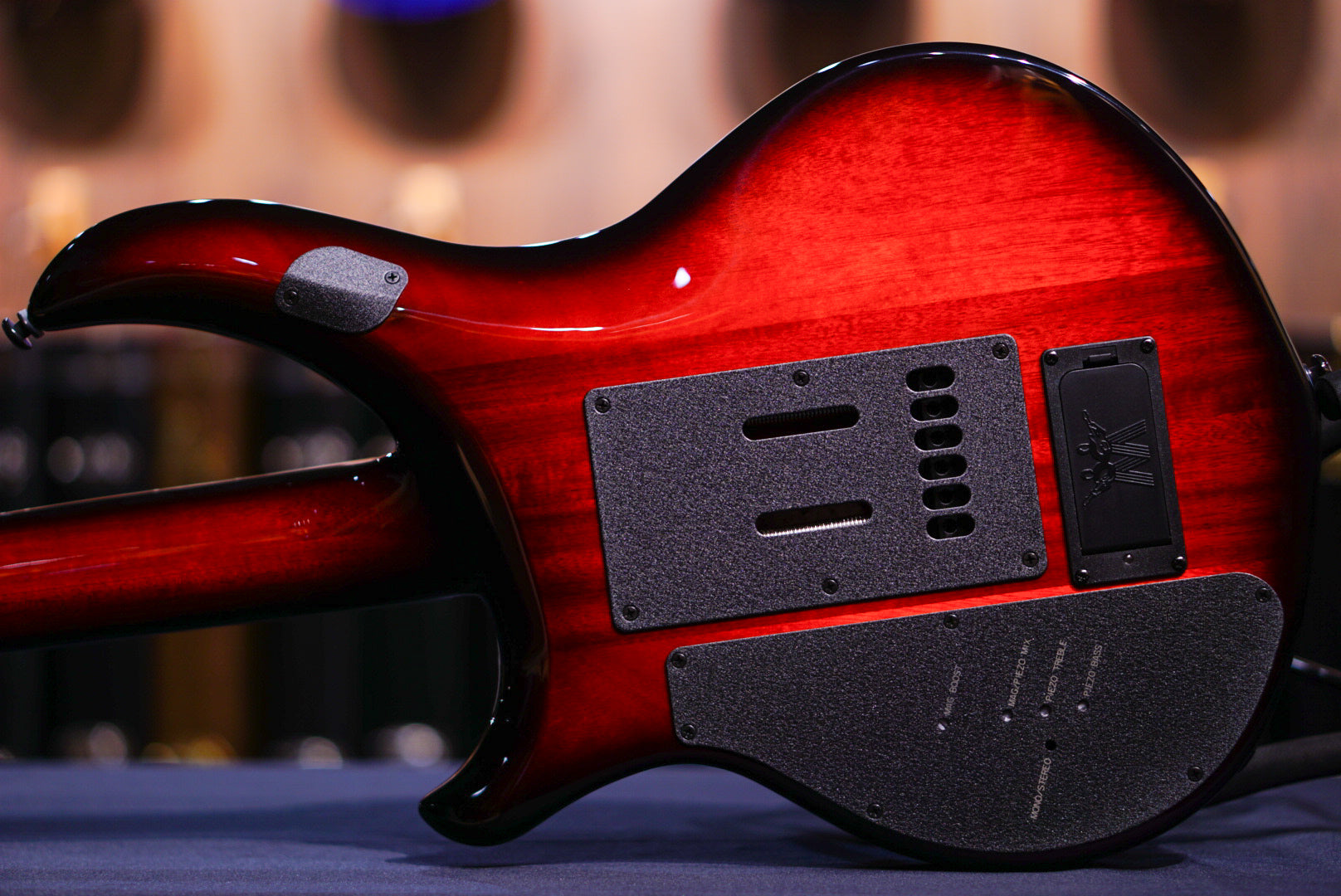 Ernie Ball Music Man Majesty 6 John Petrucci Ember Glow M018938