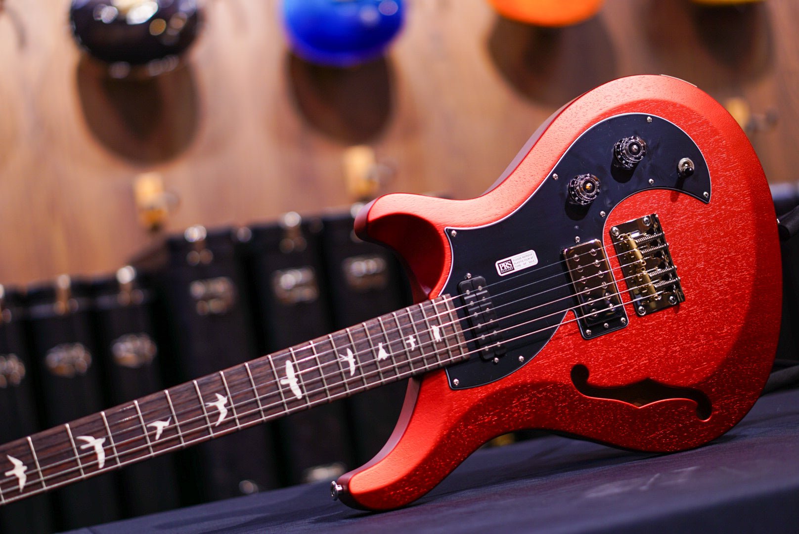 PRS S2 Vela Semi-hollow Satin Red Apple Metallic 2025 s2078948