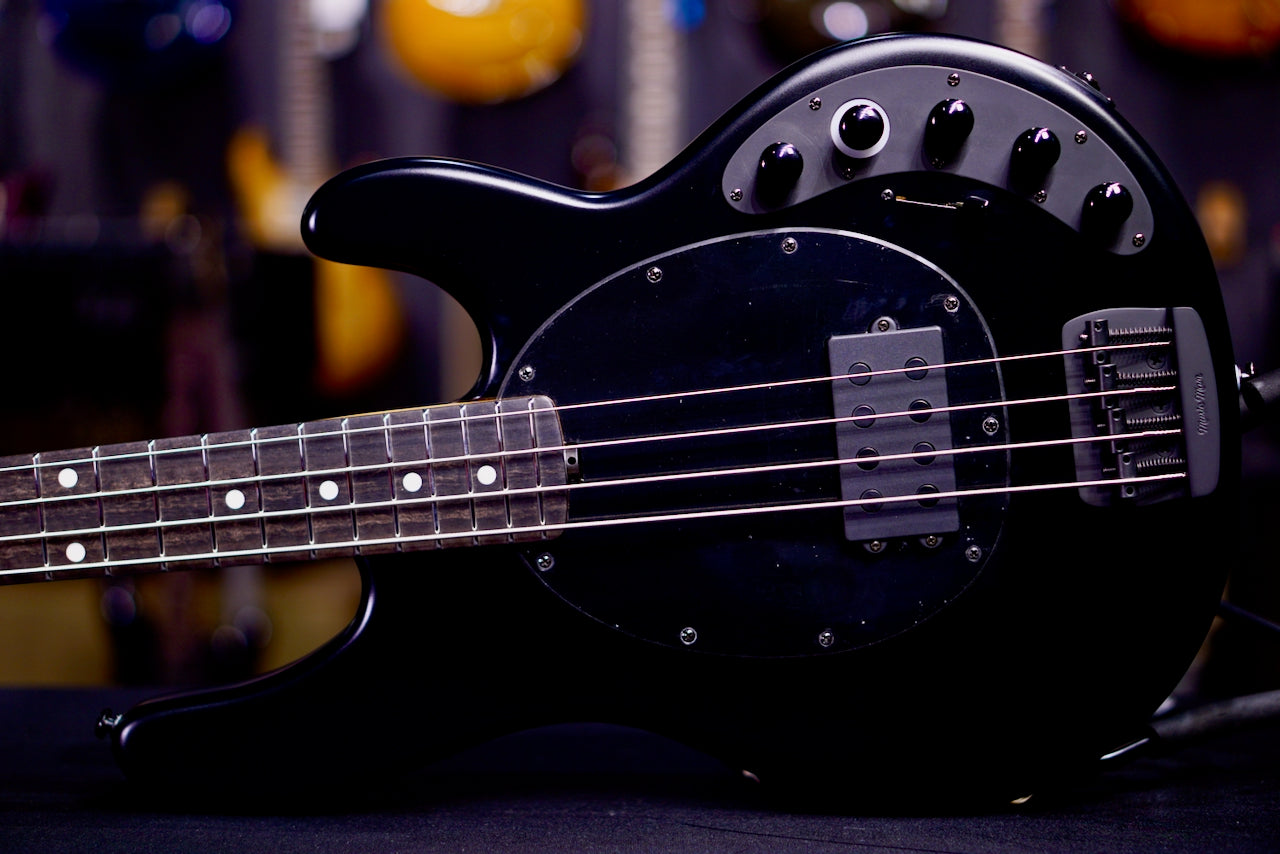 Ernie Ball Music Man Stingray Dark Stealth Black S13424