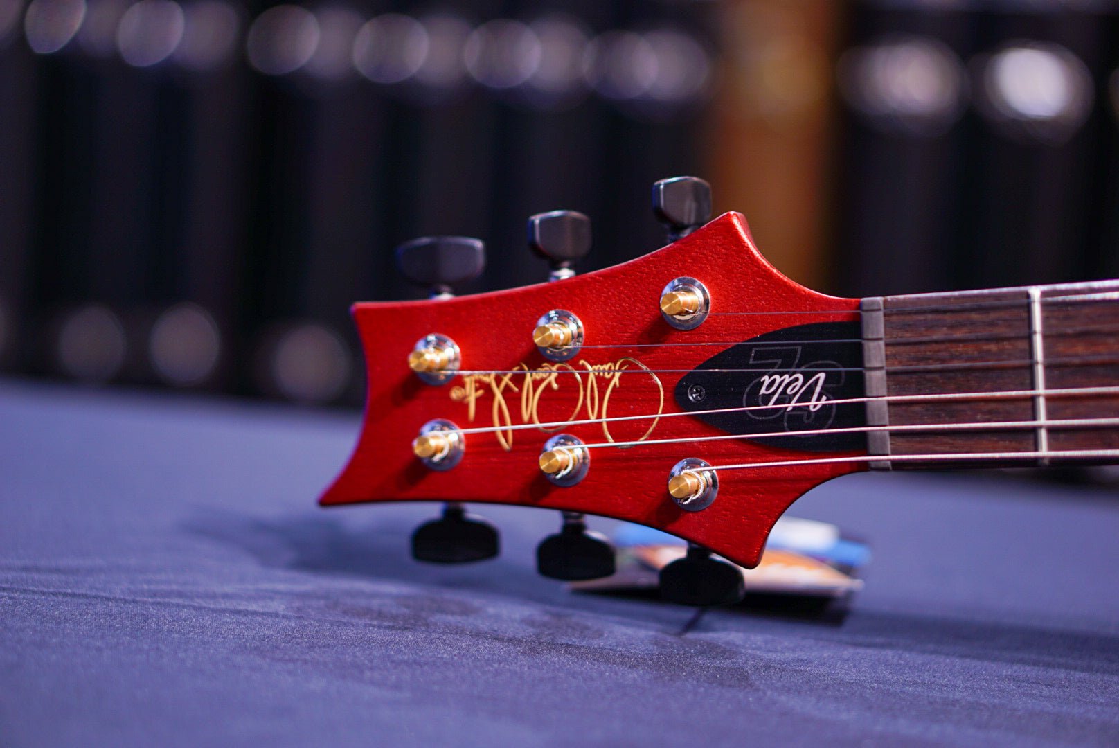 PRS S2 Vela Semi-hollow Satin Red Apple Metallic 2025 s2078948