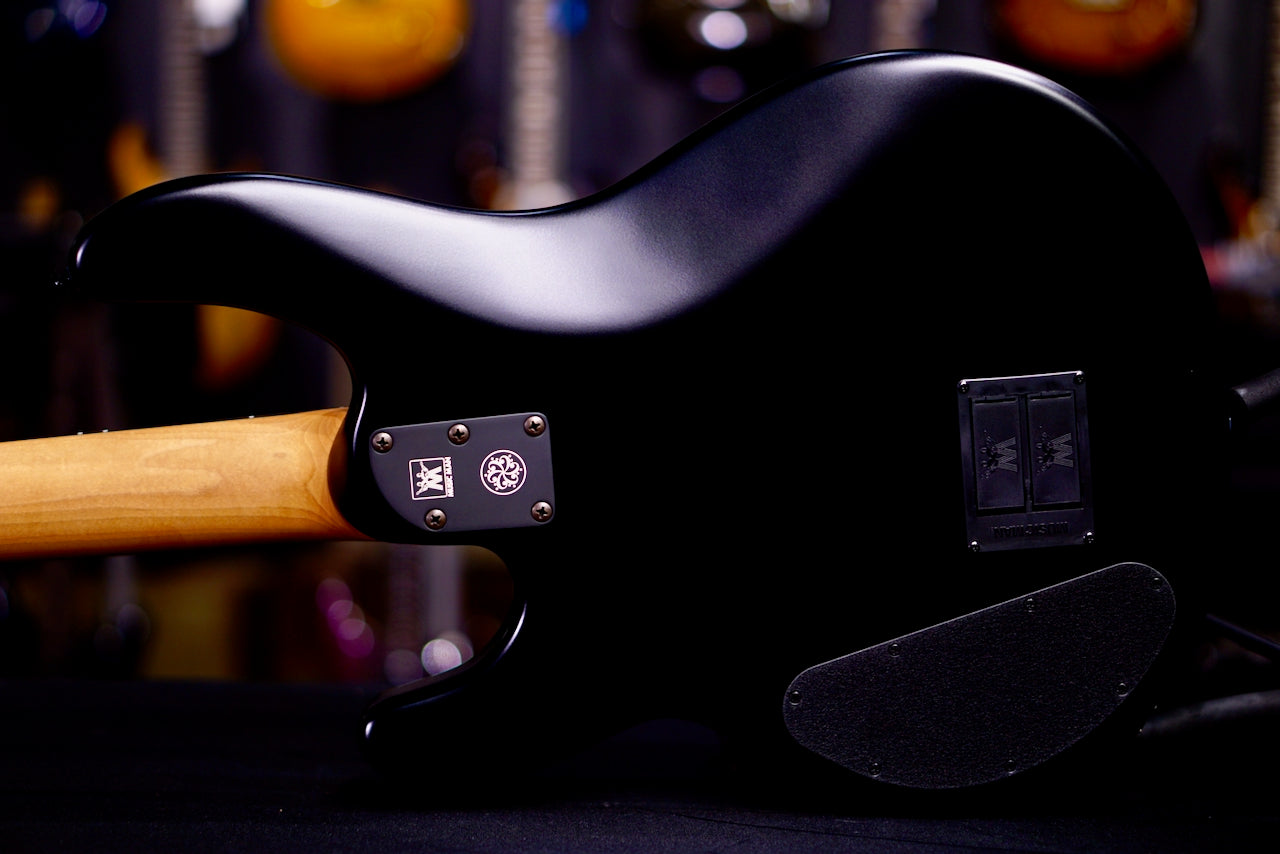 Ernie Ball Music Man DarkRay Stealth Black S13689