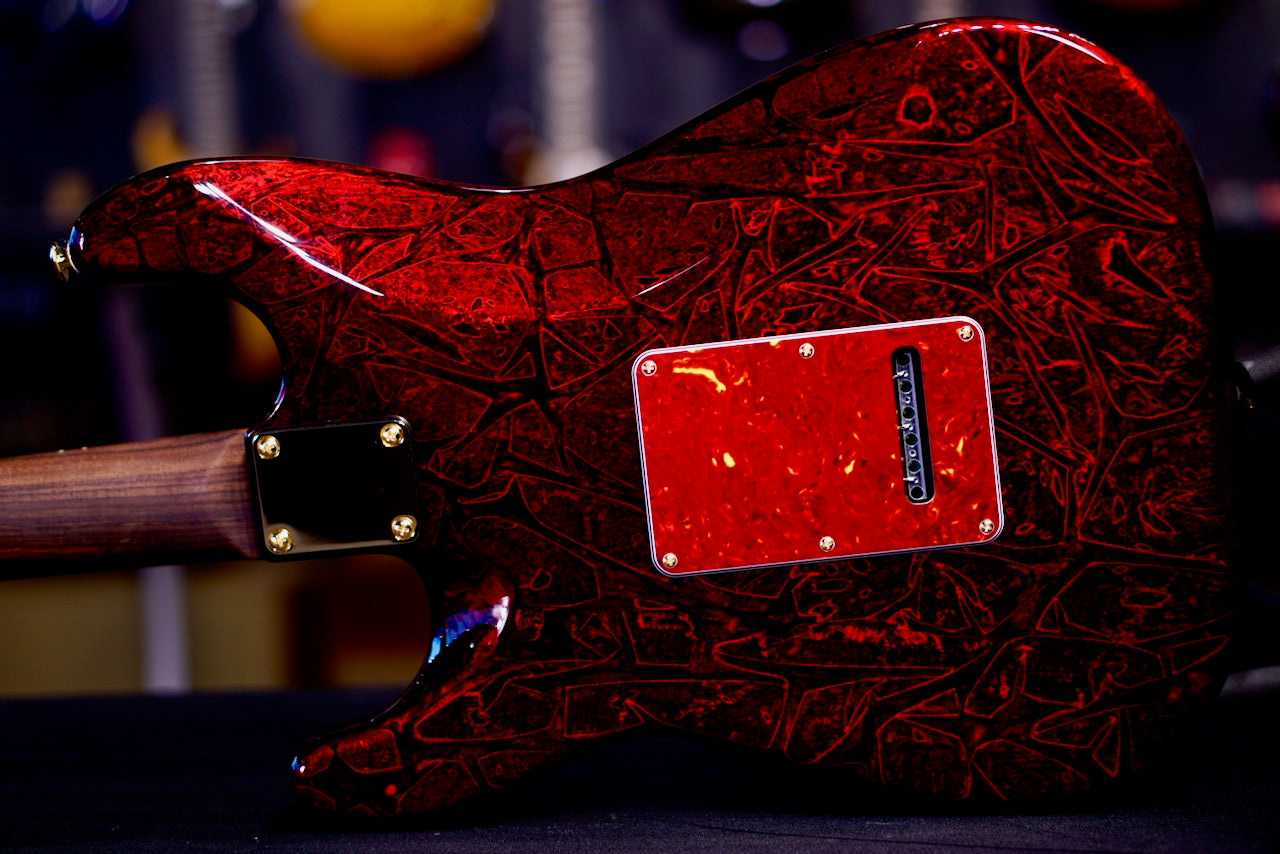 Suhr Classic S Custom Red Web Rosewood Neck & Gold Package 85907