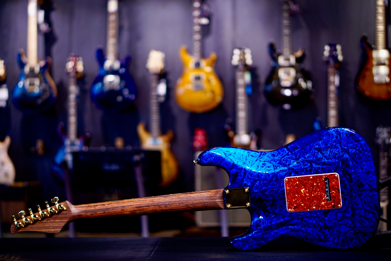 Suhr Classic S Custom Blue Web Rosewood Neck & Gold Package 85908