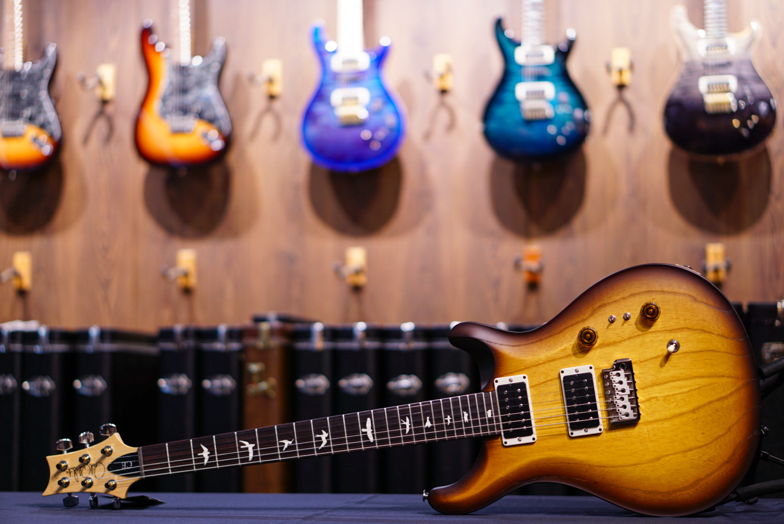 PRS CE 24-08 Swamp Ash McCarty Tobacco Sunburst Limited Edition 0402841