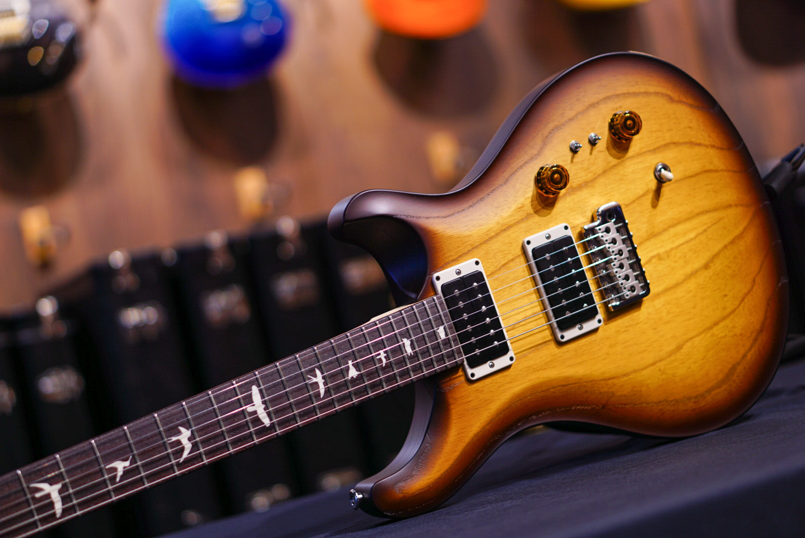 PRS CE 24-08 Swamp Ash McCarty Tobacco Sunburst Limited Edition 0402841