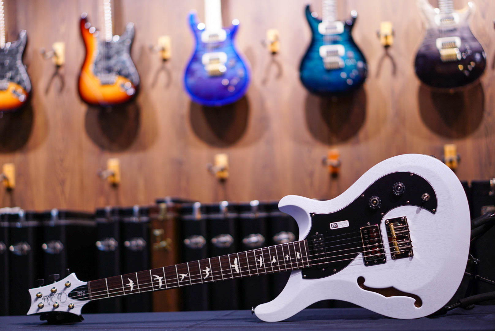 PRS S2 Vela Semi-Hollow Satin Pearl White 2025 S2080701