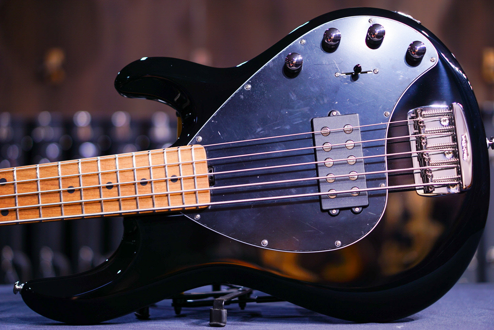 Ernie Ball Music Man StingRay Special 5 H Black K02282