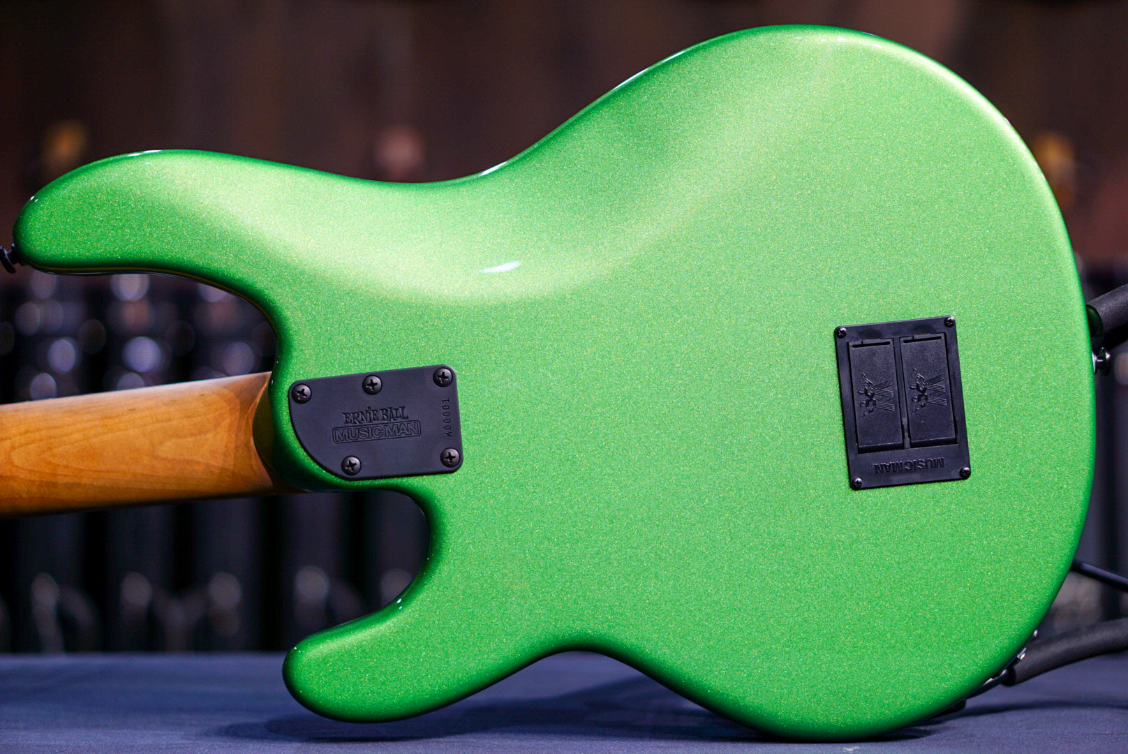 Ernie Ball Music Man StingRay Special 4 H Kiwi Green K00001