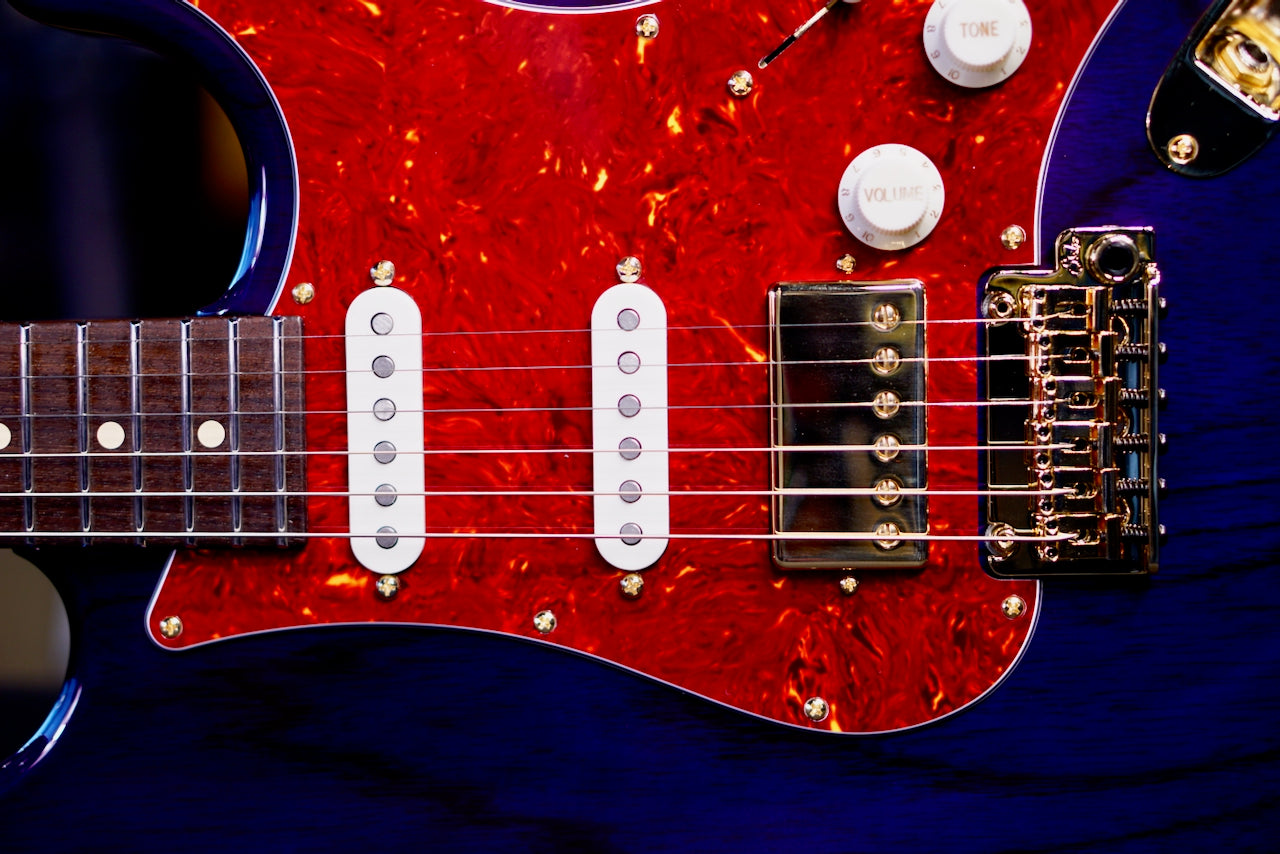 Suhr Classic S Custom Trans Purple Rosewood Neck & Gold Package 85901