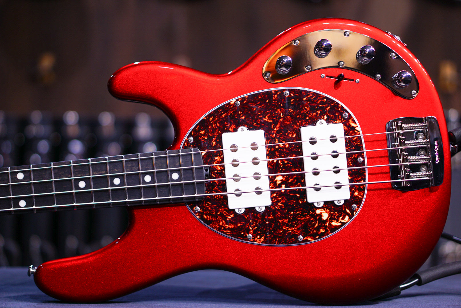 Ernie Ball Music Man StingRay Special HH Candyman w/Roasted Maple Neck K03912