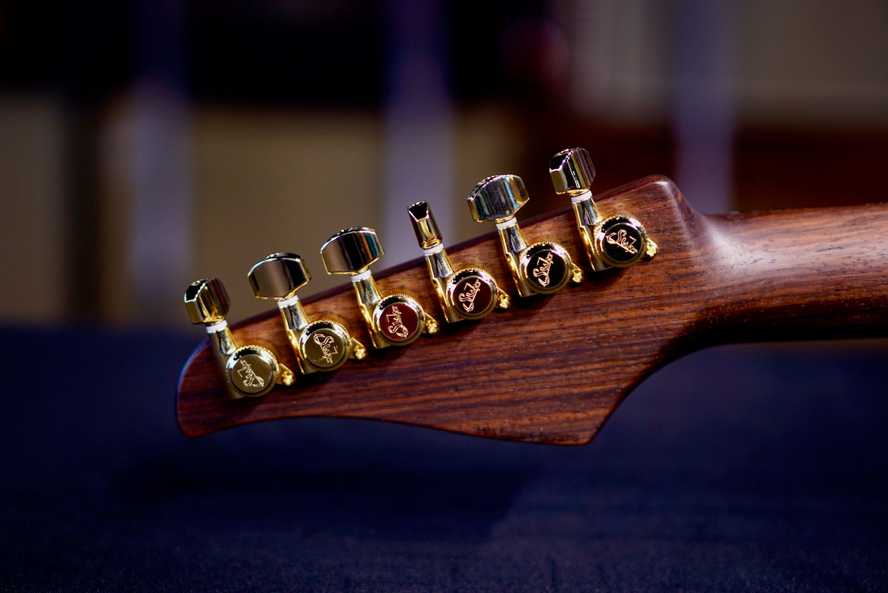 Suhr Classic S Custom Trans Purple Rosewood Neck & Gold Package 85901