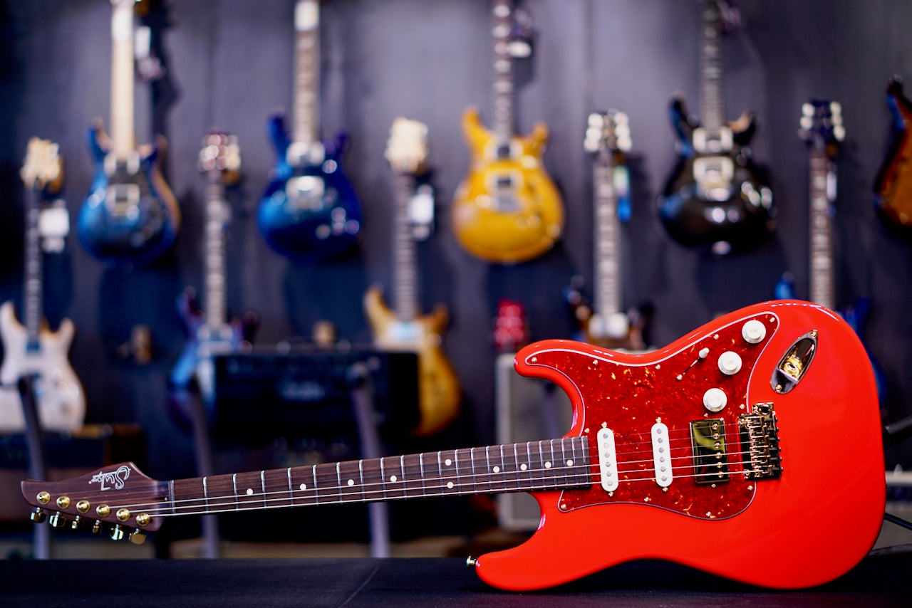 Suhr Classic S Custom Porsche Red Rosewood Neck & Gold Package 85905