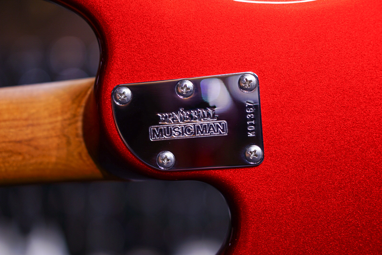 Ernie Ball Music Man StingRay Special HH Candyman w/Roasted Maple Neck K03912