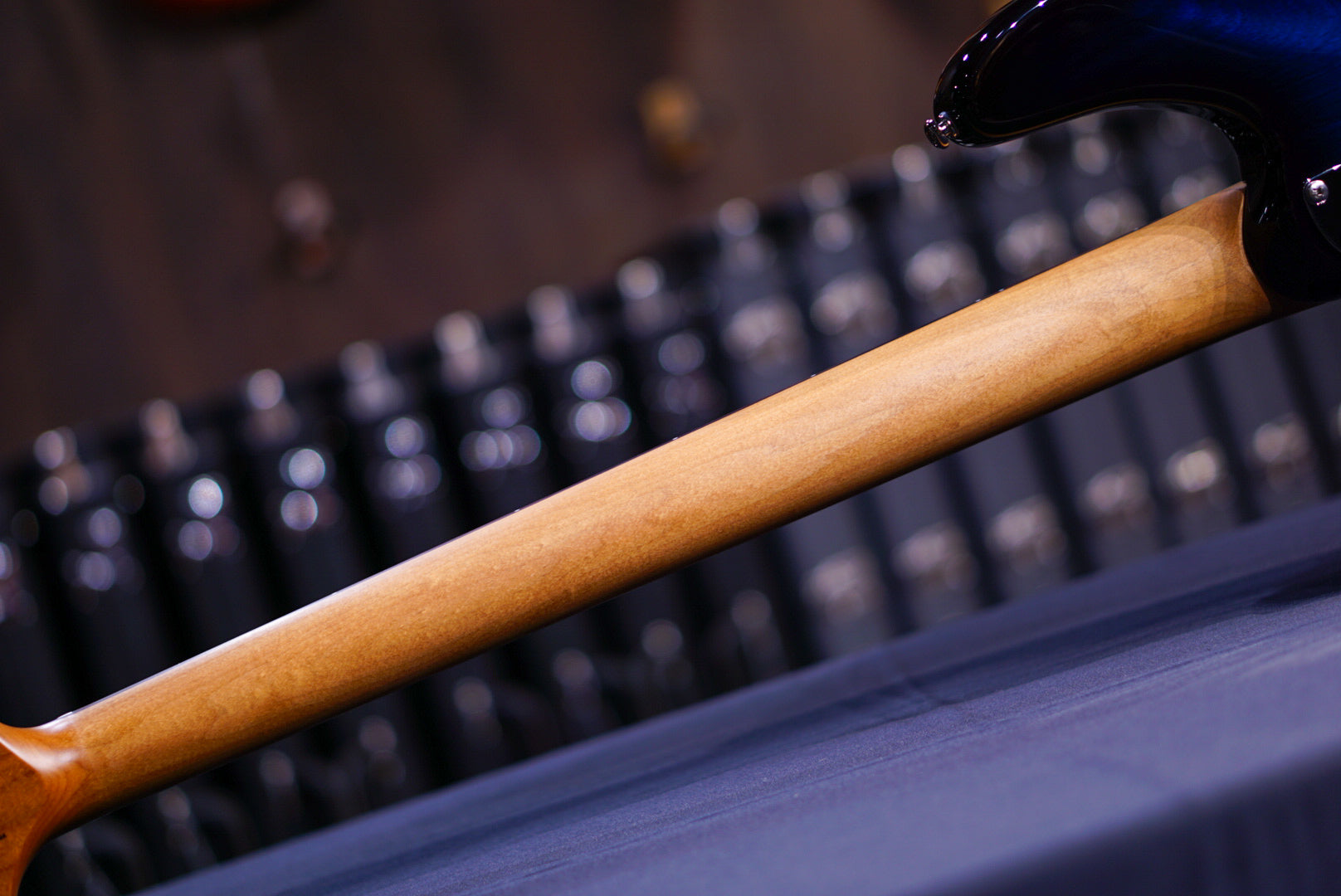 Ernie Ball Music Man StingRay Special 4 H Pacific Blue Burst K03871