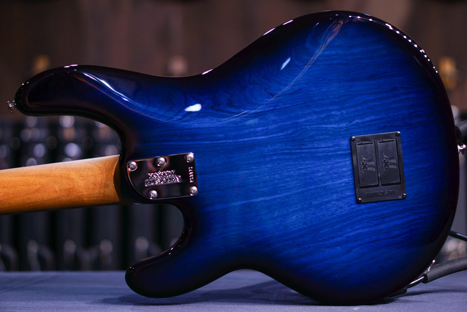 Ernie Ball Music Man StingRay Special 4 H Pacific Blue Burst K03871