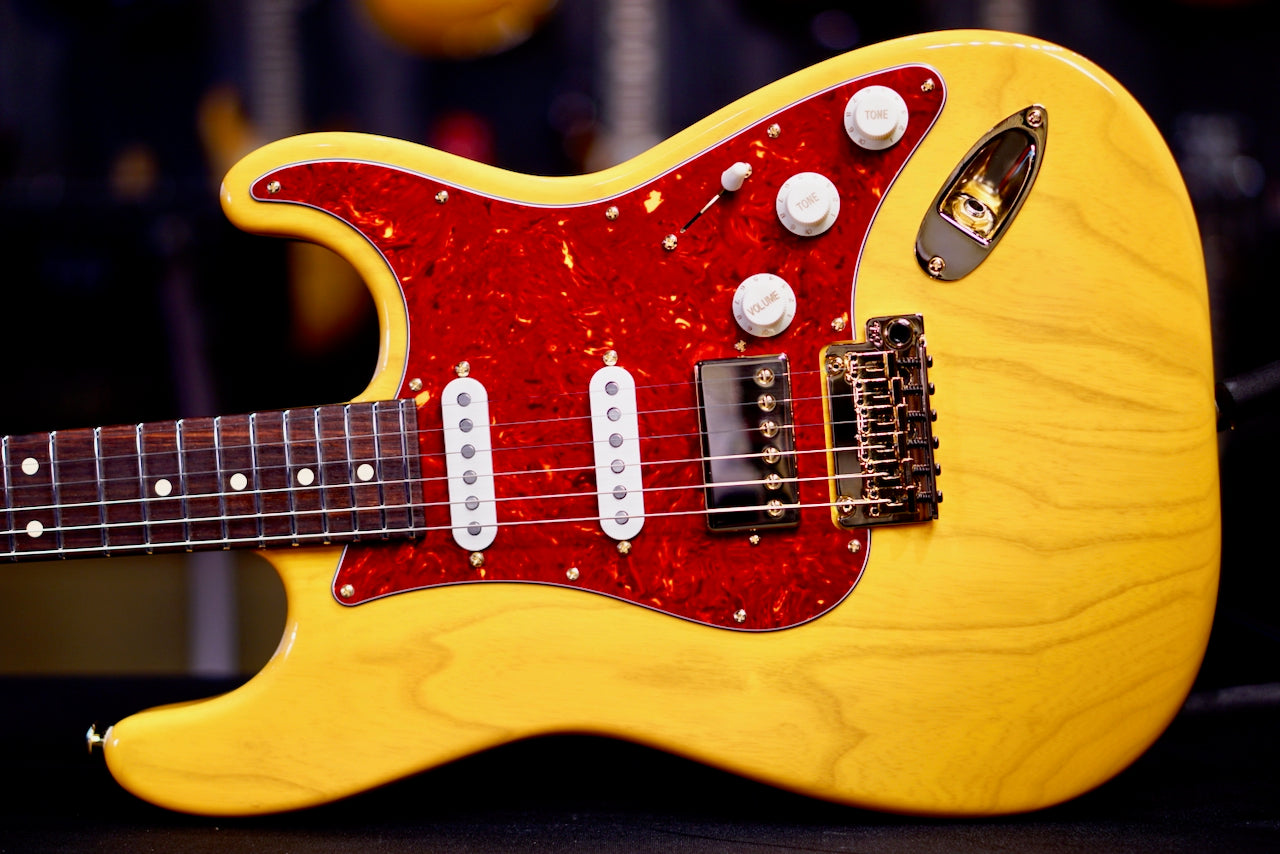 Suhr Classic S Custom Trans Butterscotch Rosewood Neck & Gold Package 85903