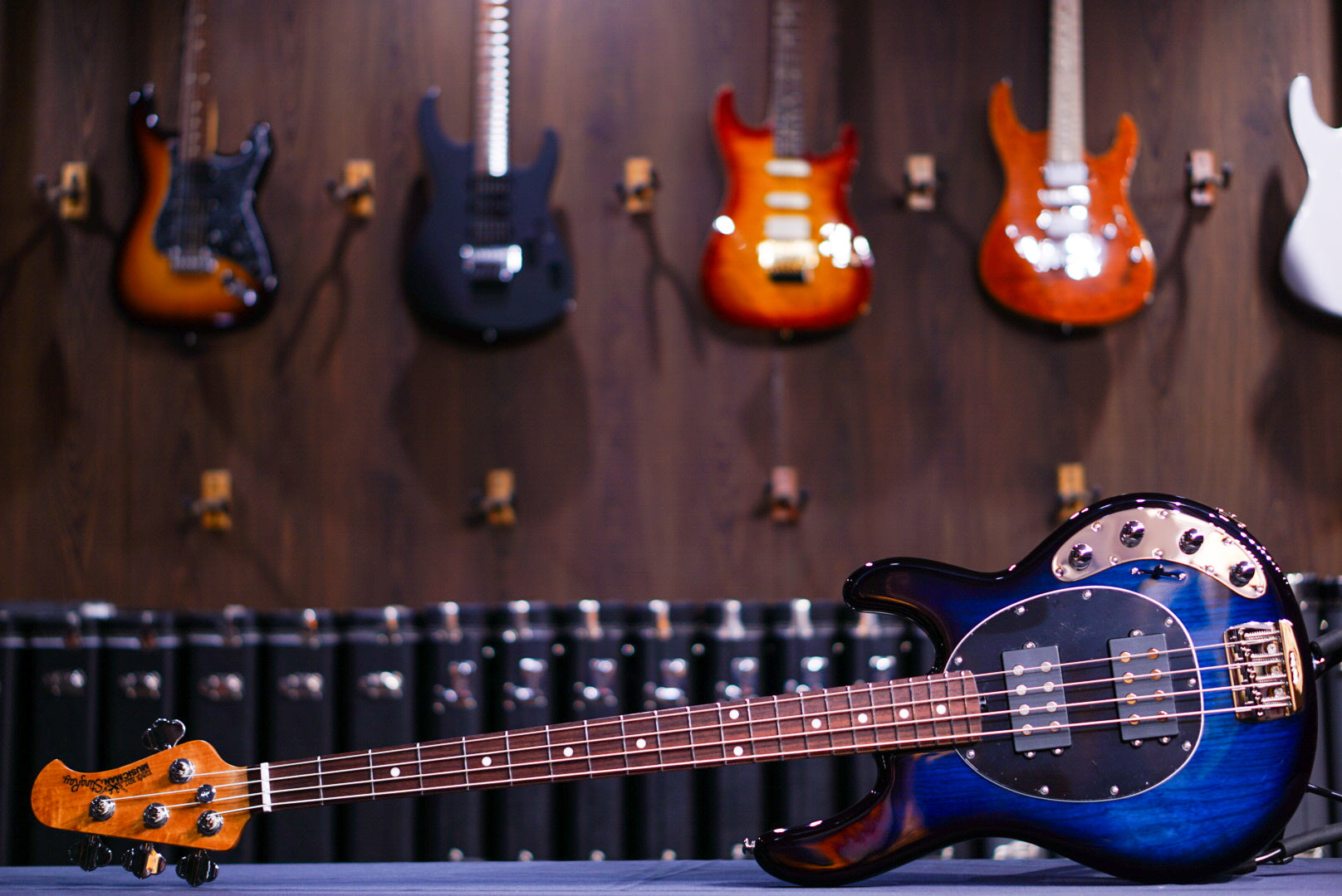 Ernie Ball Music Man StingRay Special 4 HH Pacific Blue Burst K02347