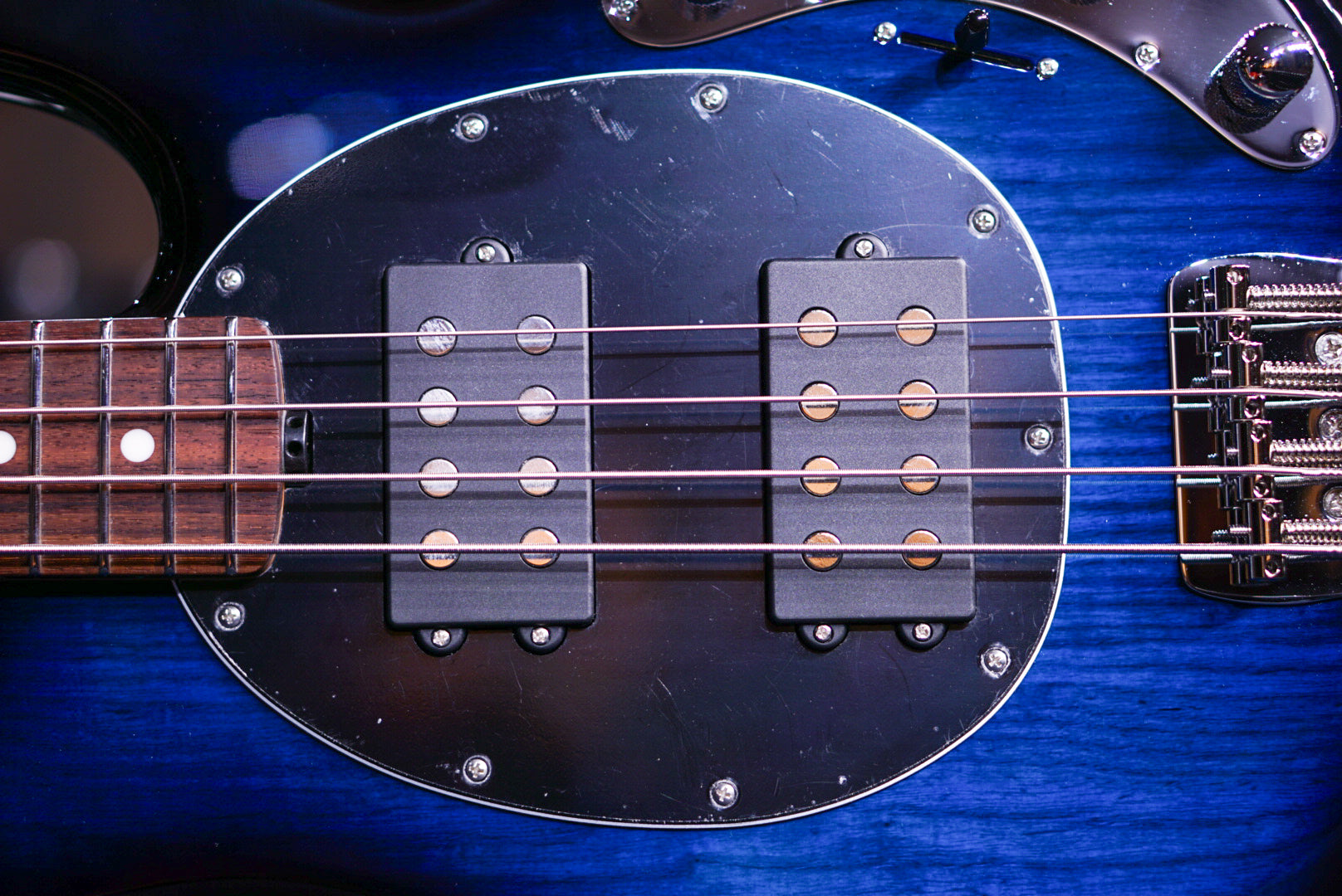 Ernie Ball Music Man StingRay Special 4 HH Pacific Blue Burst K02347