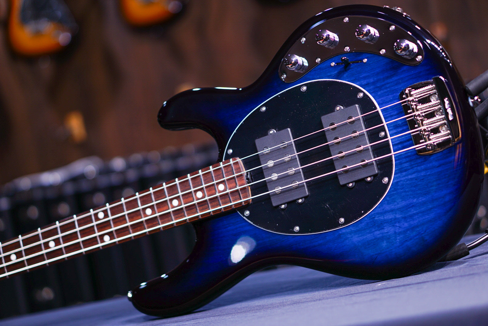 Ernieball Musicman StingRay Special 4 HH Pacific Blue Burst K02347