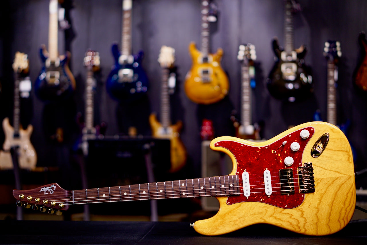 Suhr Classic S Custom Vintage Natural Rosewood Neck & Gold Package 85902
